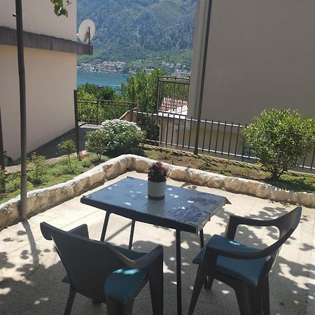 State Apartmants 2 Kotor Eksteriør billede