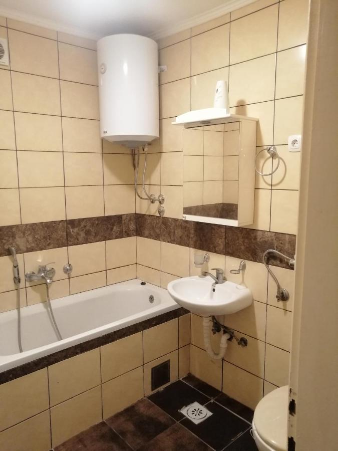 State Apartmants 2 Kotor Eksteriør billede